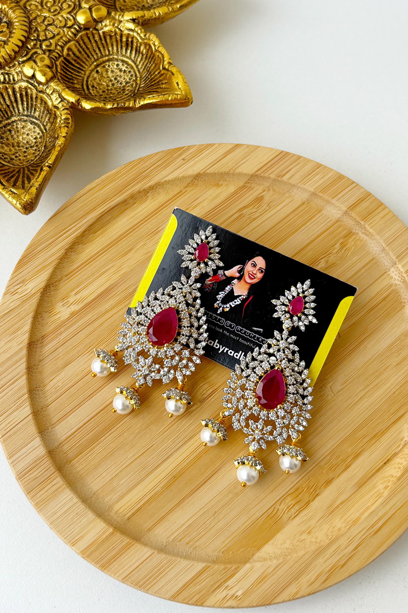 Diamond look-alike Chandbali