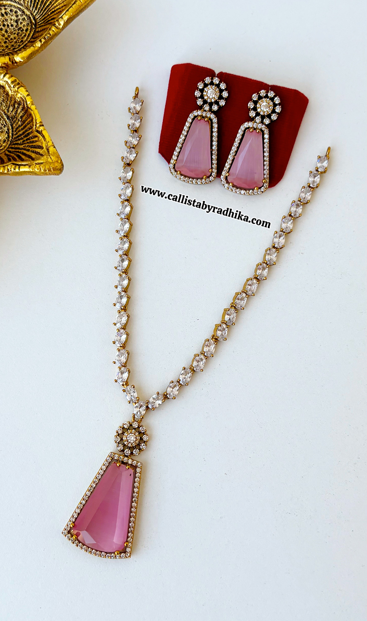 Stone Neckpiece