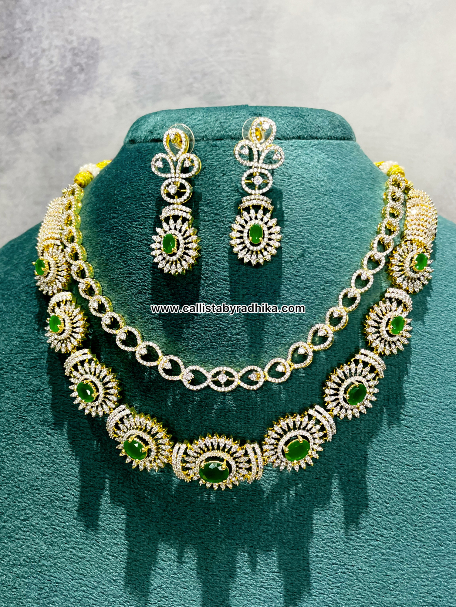 2 Layer Emerald Green Stone Neckpiece