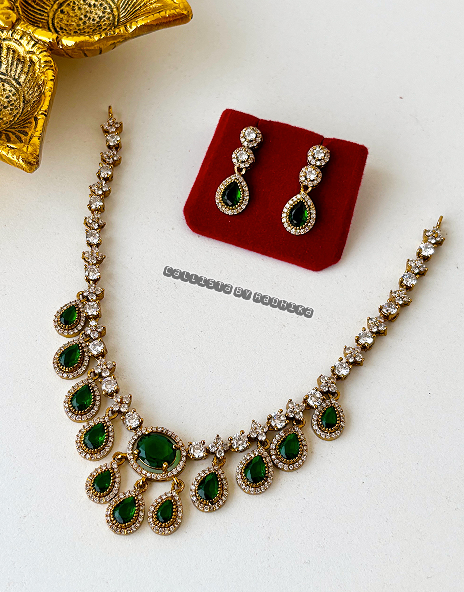 Gold Polish/Temple Long Neckpiece(GP-059)