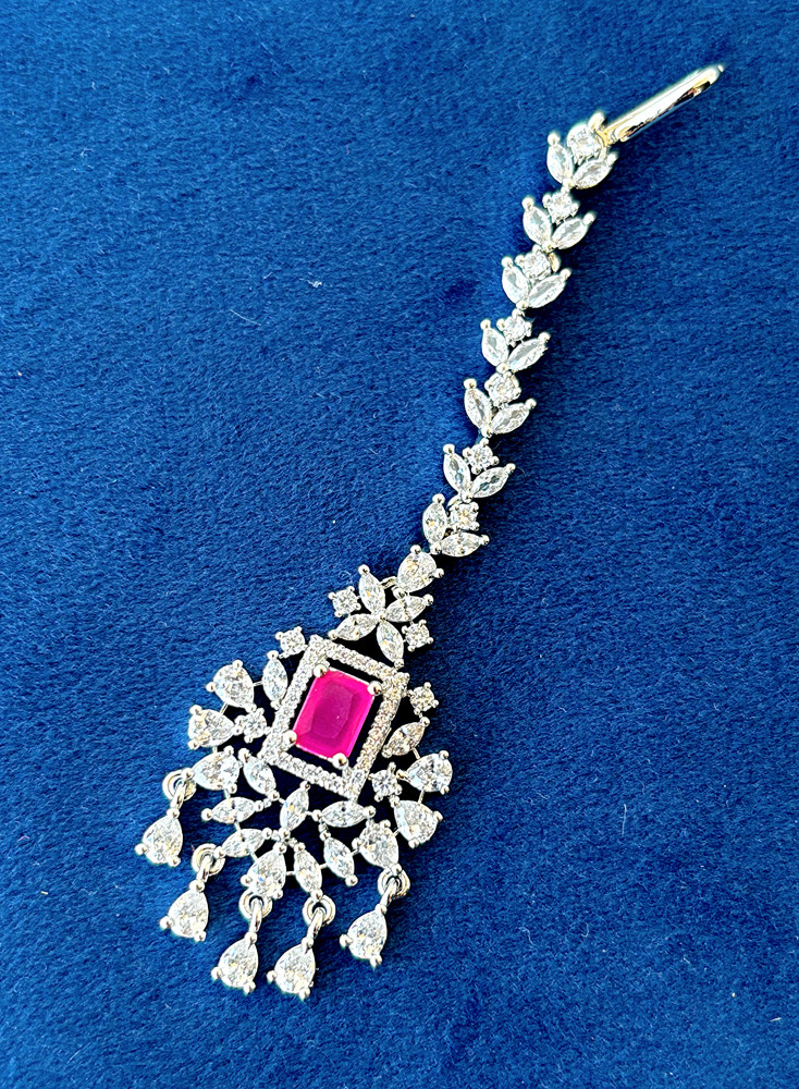 Image of AD Maang Tikka