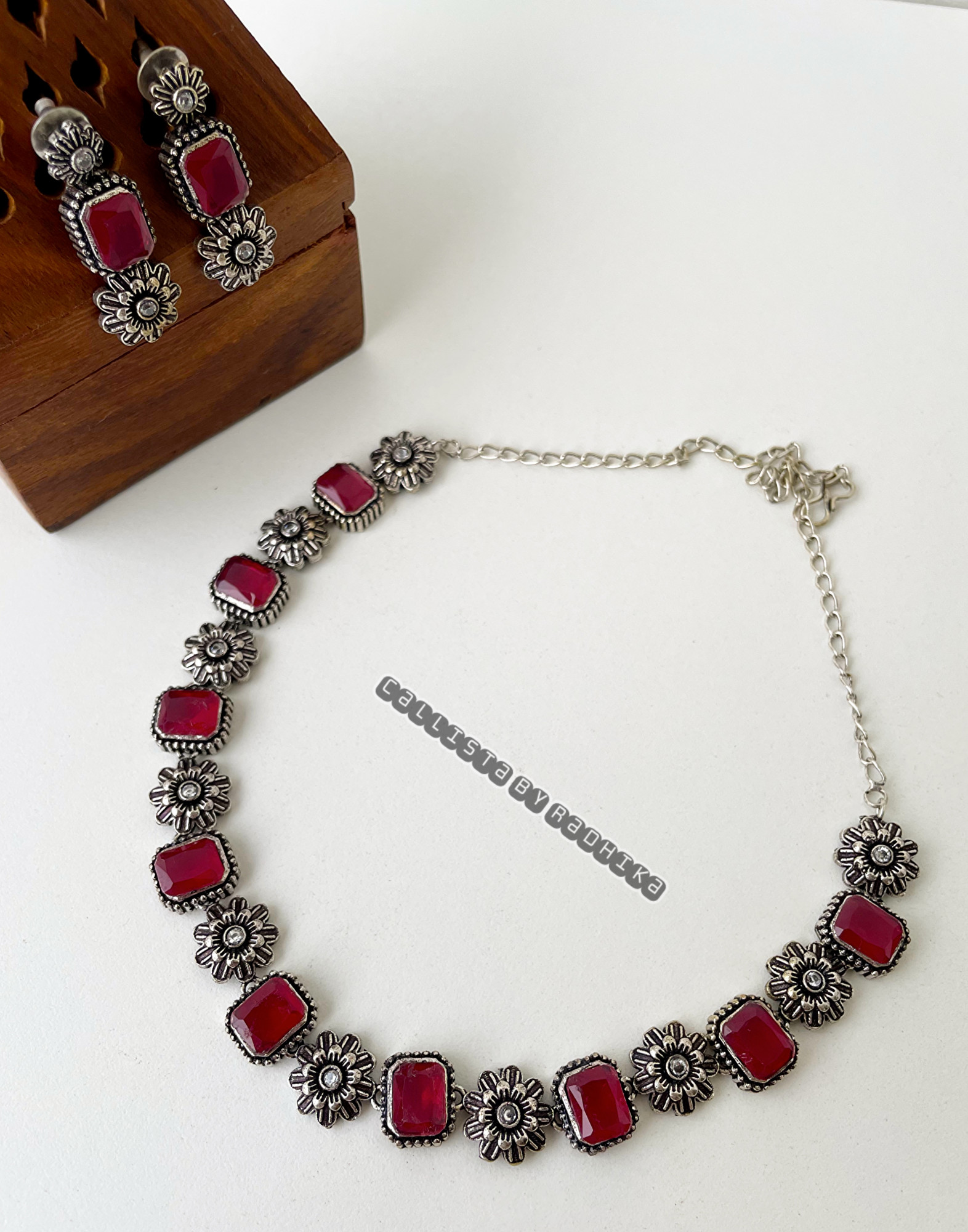 Silver Replica Neckpieces (SRN-069)