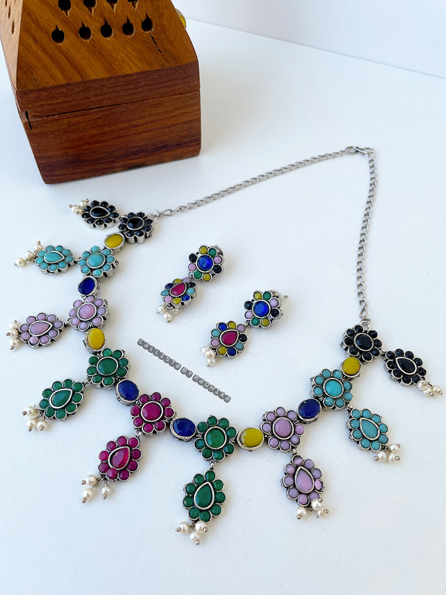 Silver Replica Neckpieces (SRN-047)