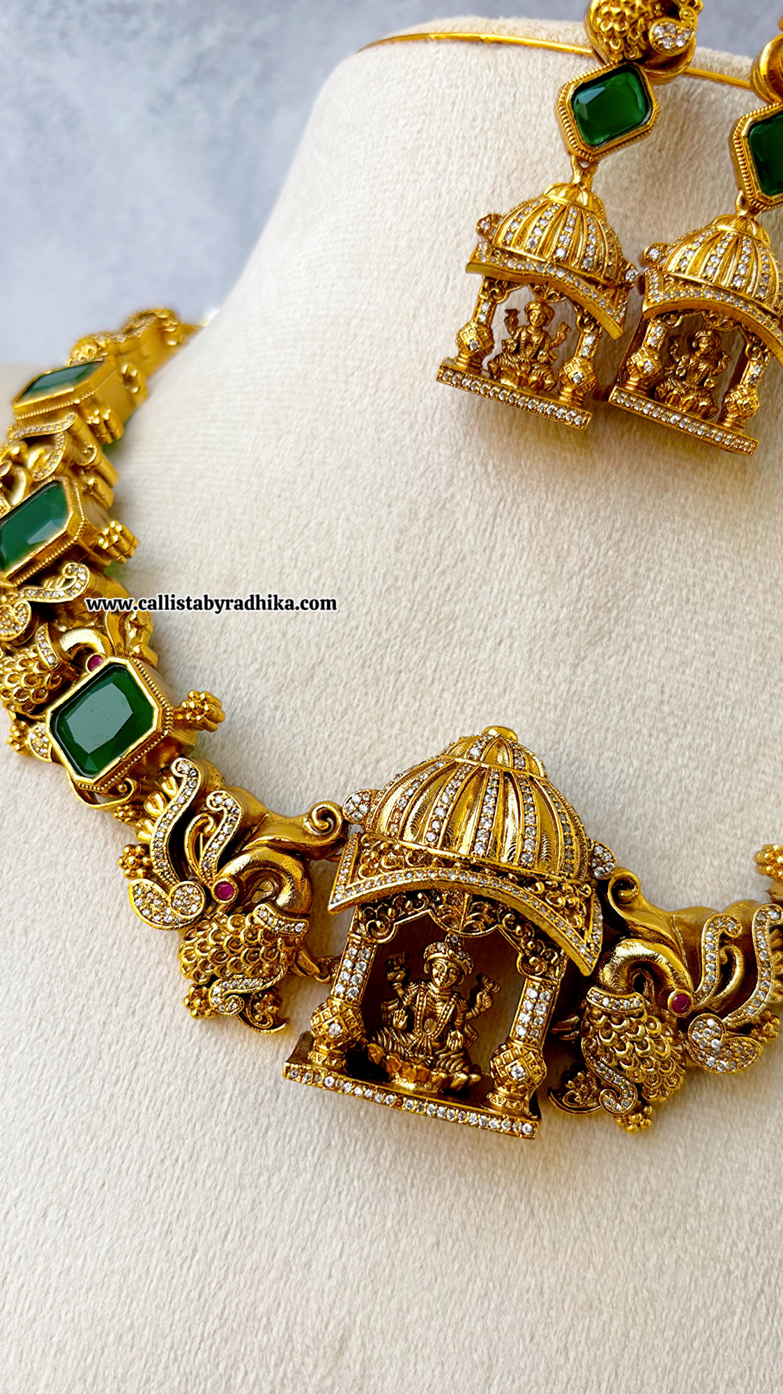 Green Stone Nakshi Necklace