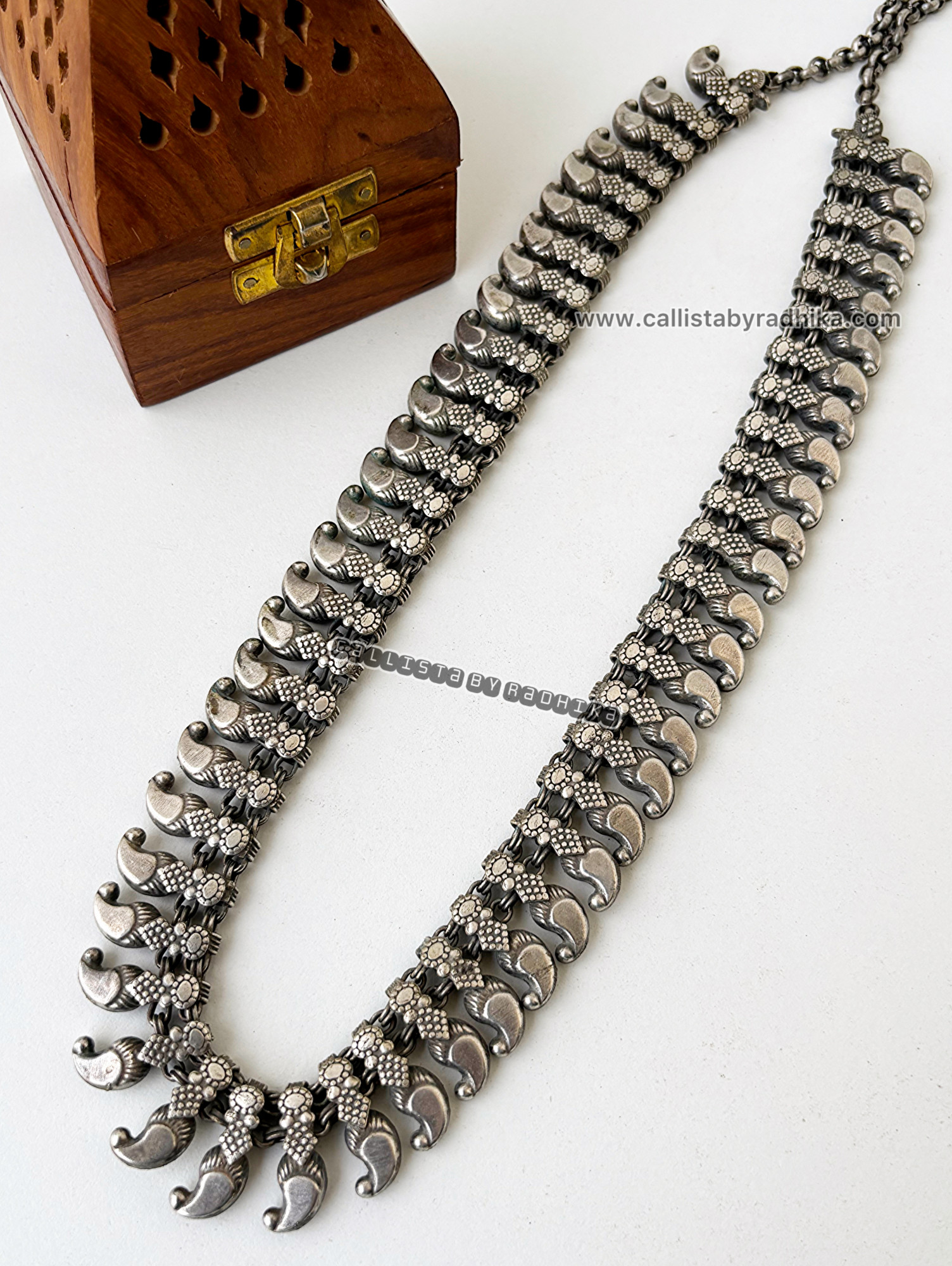 Solid Silver Neckpiece (SSN-056)