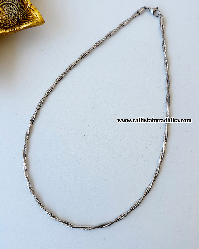 Image of Silver tone Italian Hasli