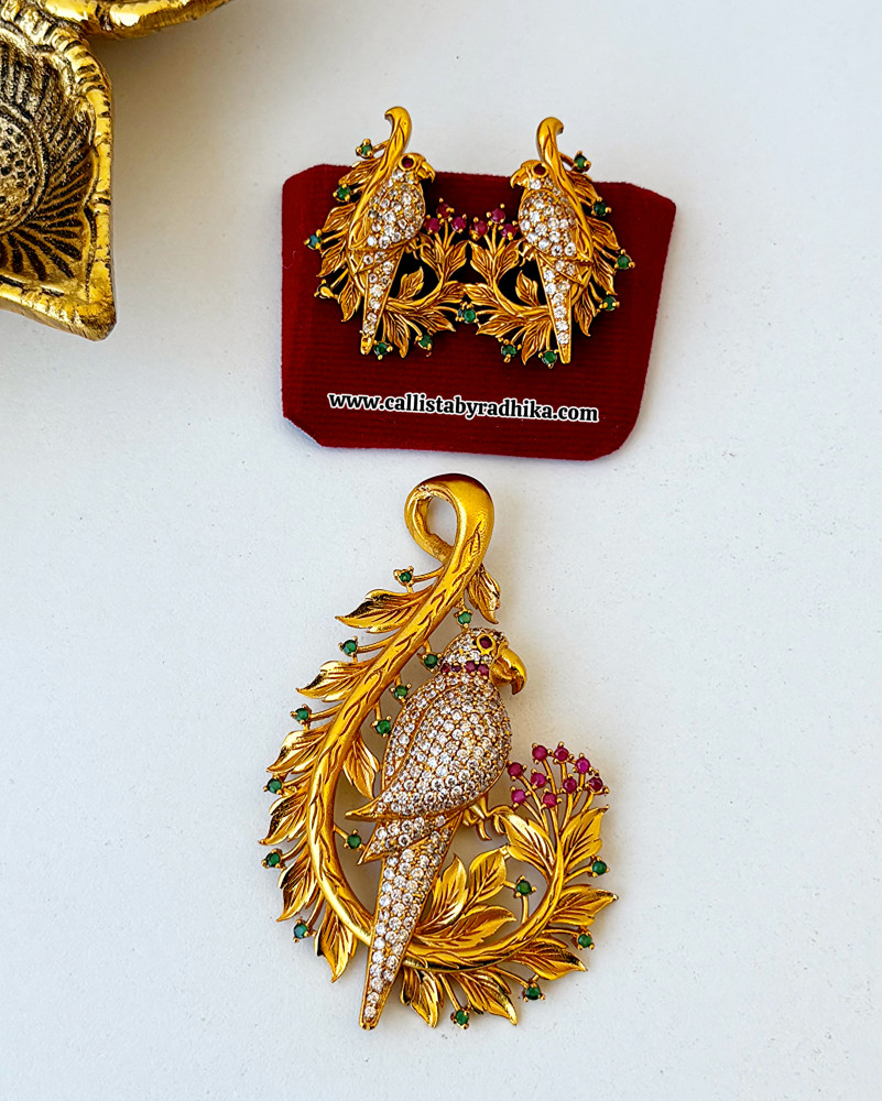Image of Bird Pendant Set