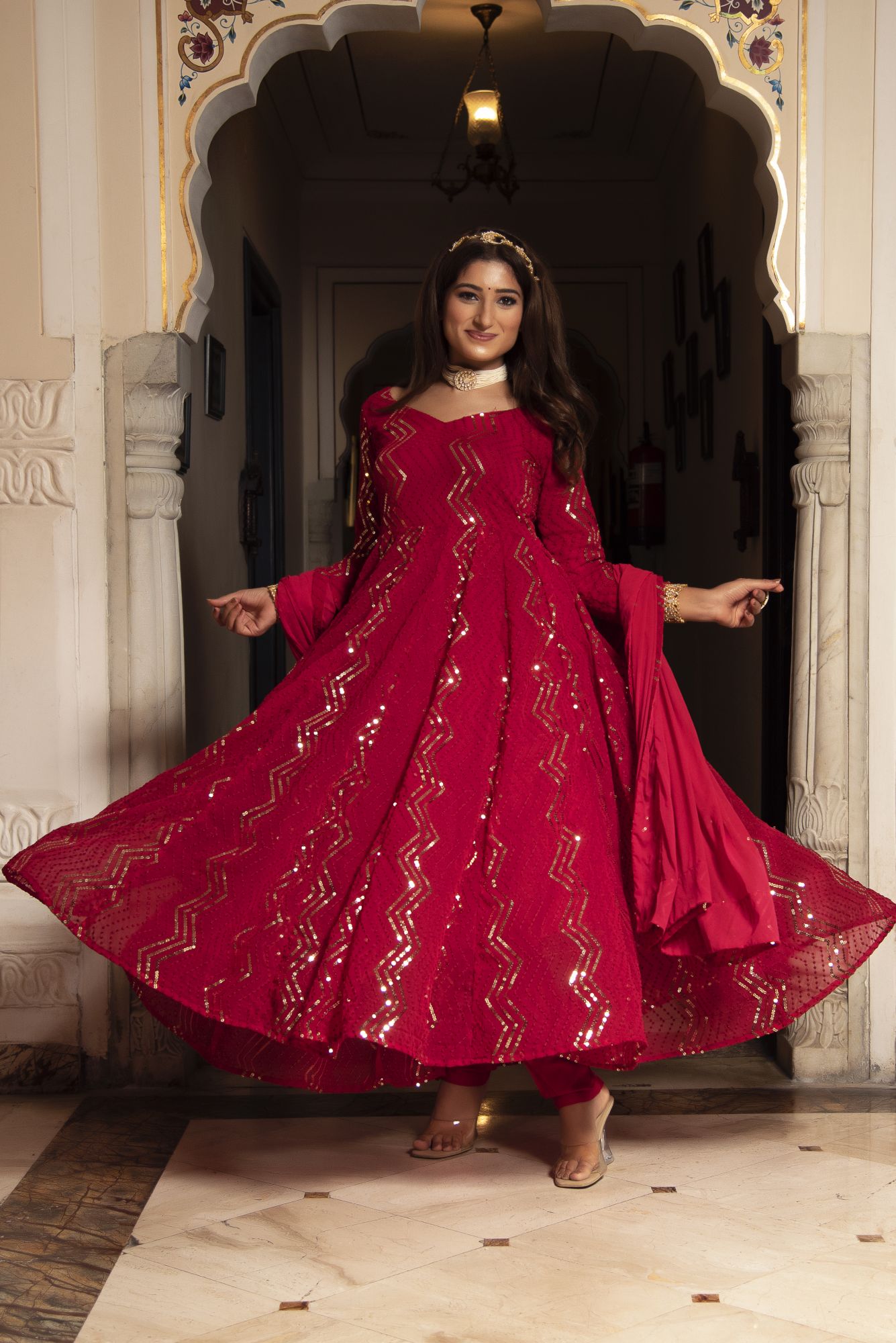 Royal Rani Zigzag Embroided Anarkali Suit Set