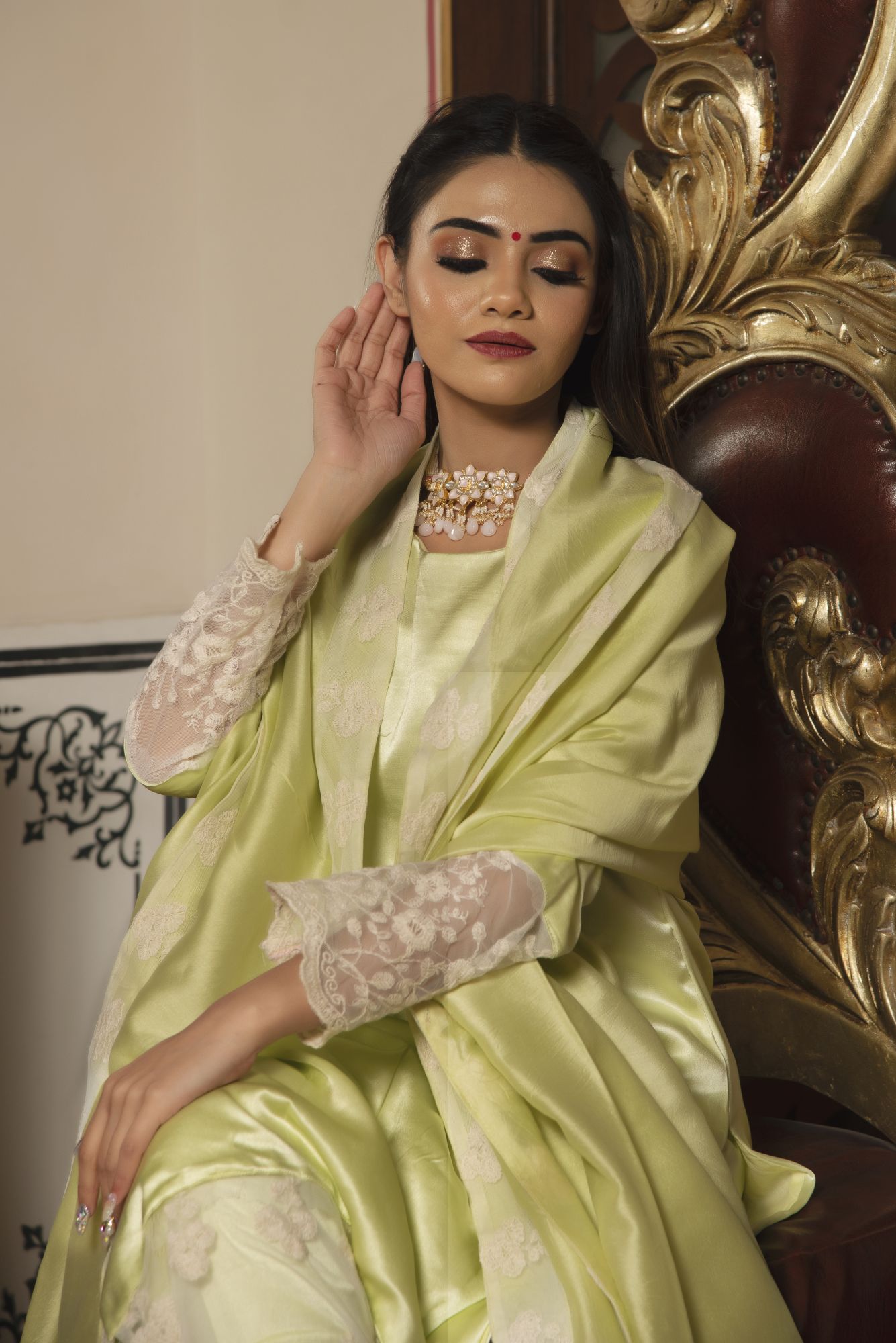 Greeny Shine Satin Suit Set