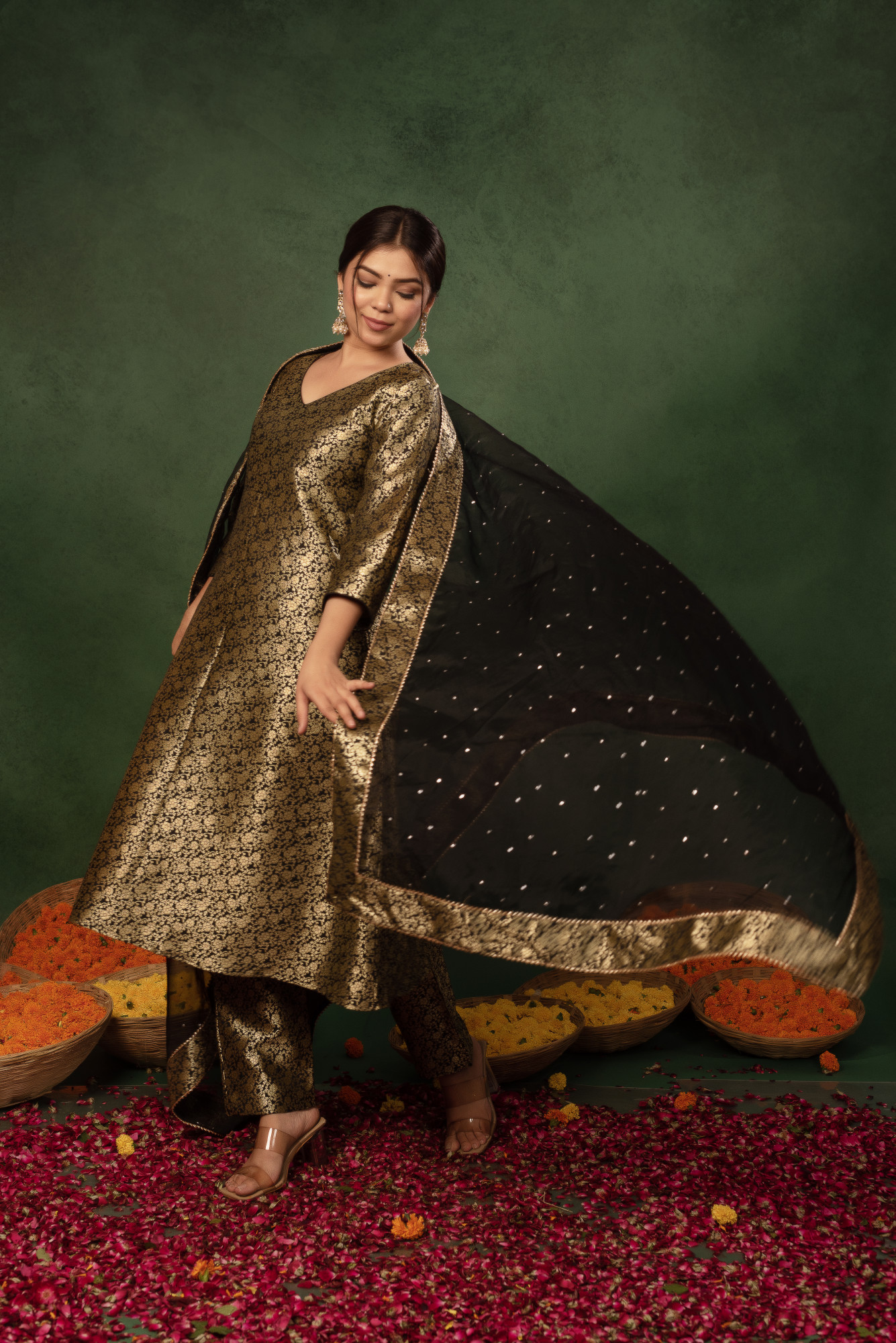 Onyx Gold Banarasi Straight Suit Set