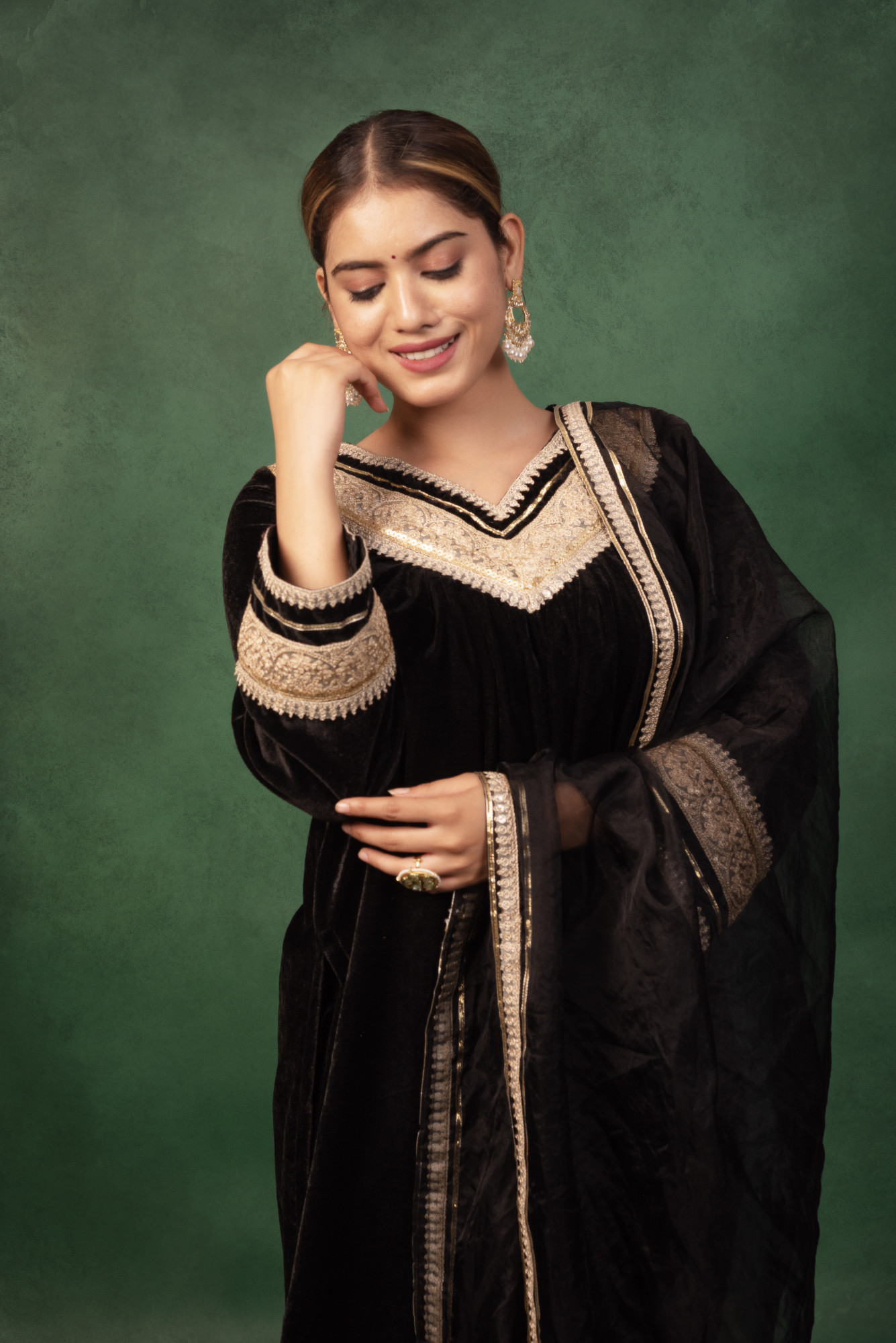 Saiba Black Velvet Gota Work Kurta Set