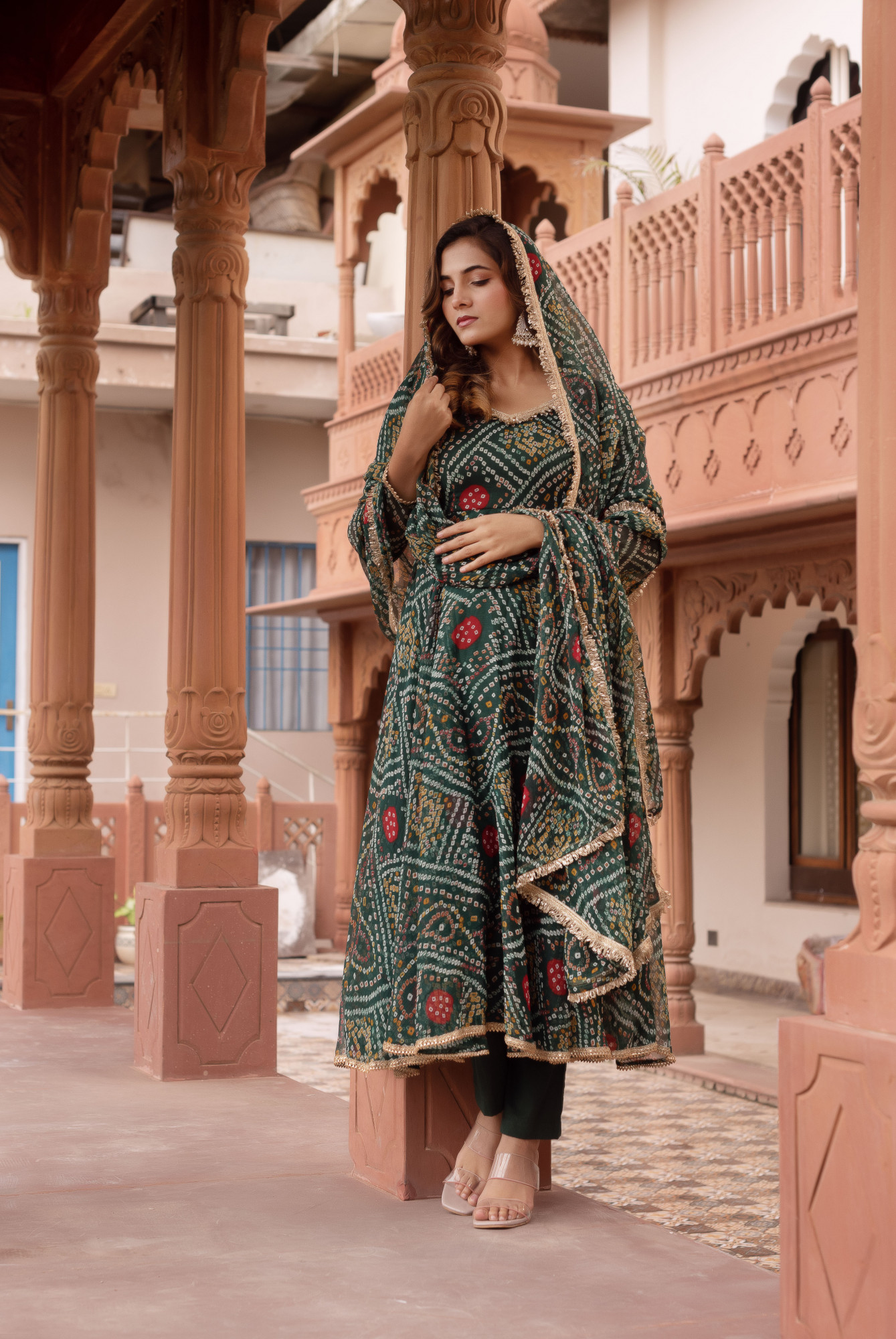Mungiya Green Bandhej Georgette Suit Set