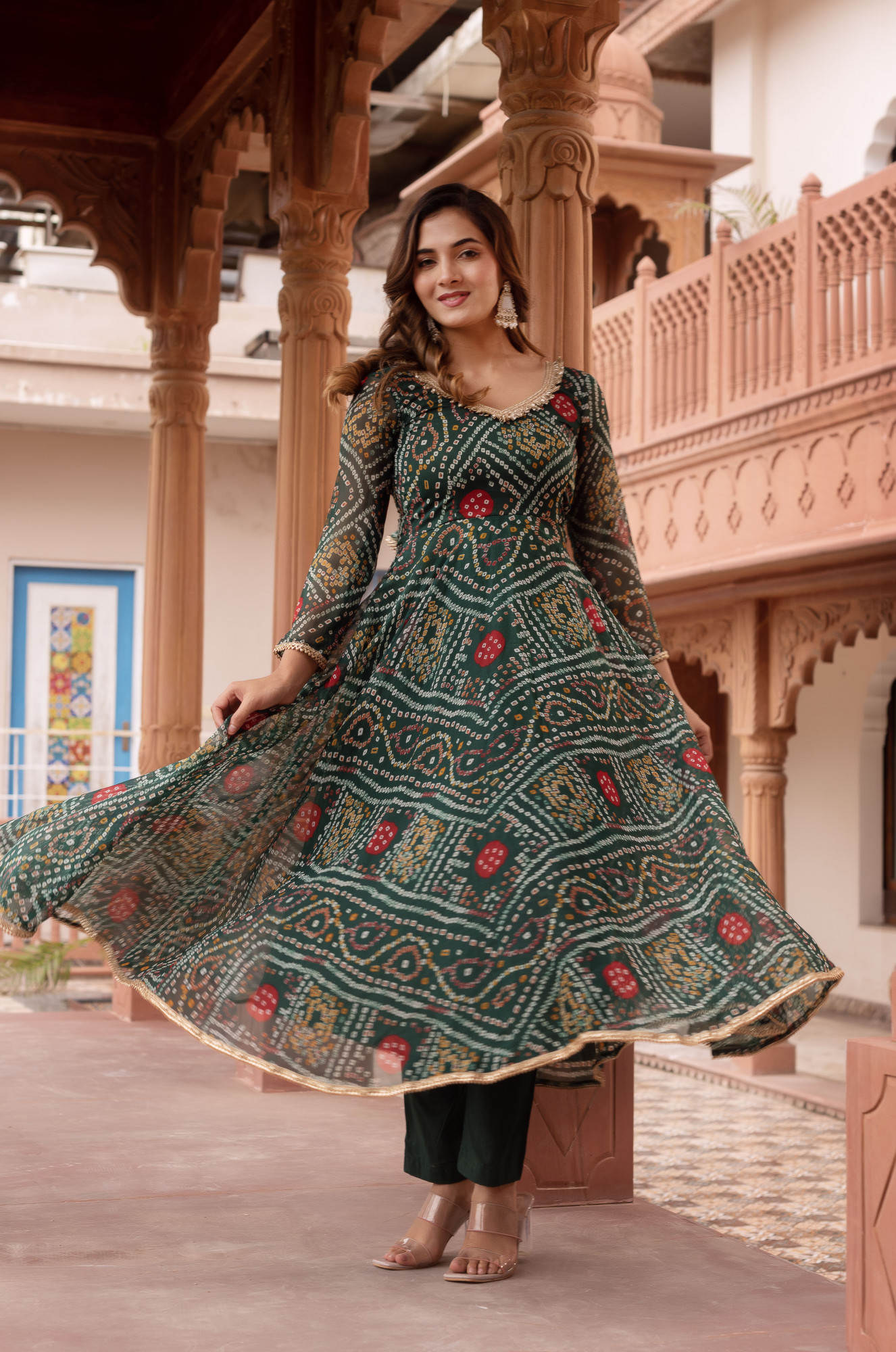 Mungiya Green Bandhej Georgette Suit Set