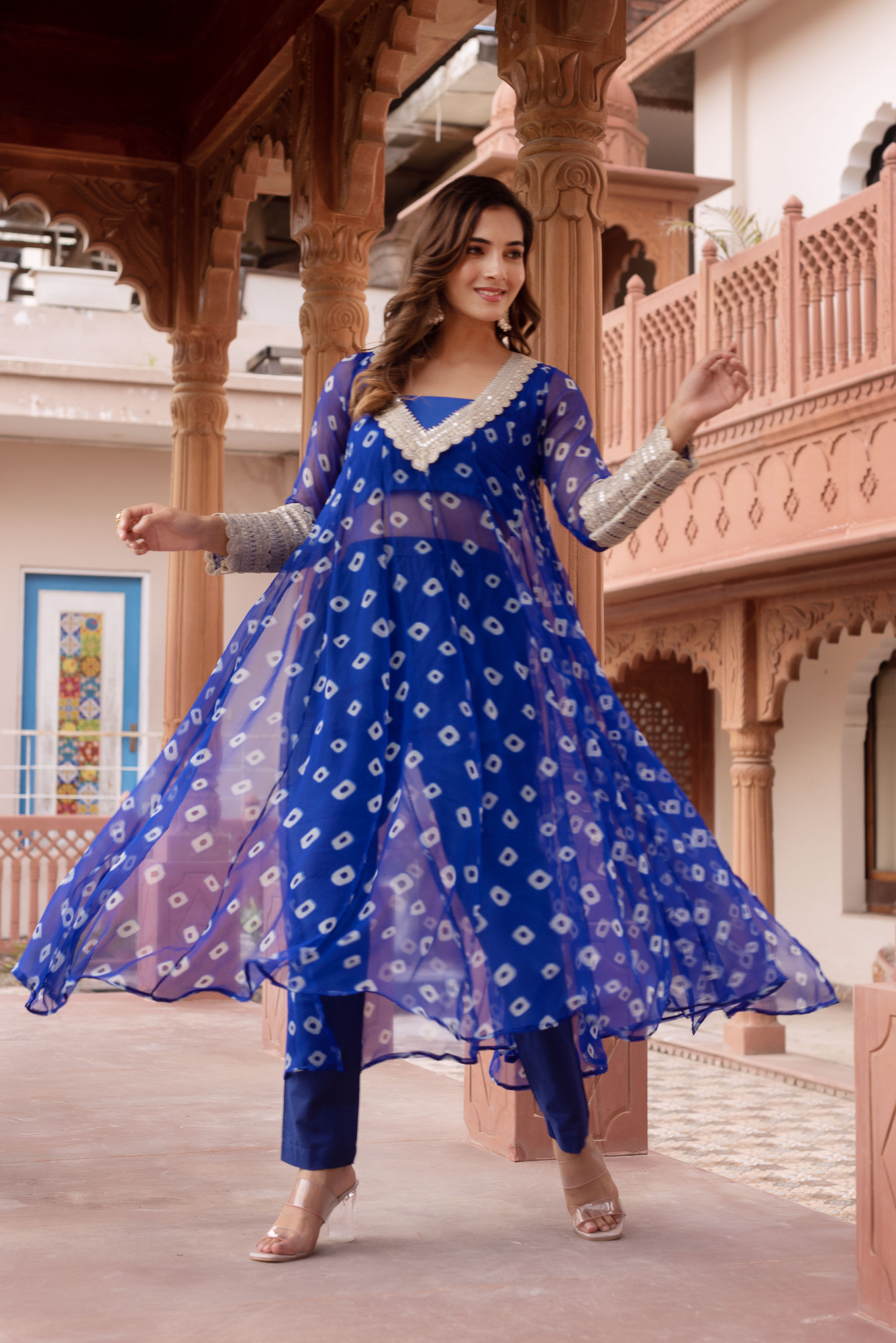 Blue Bandhej Embelished Kurta Set With Blouse