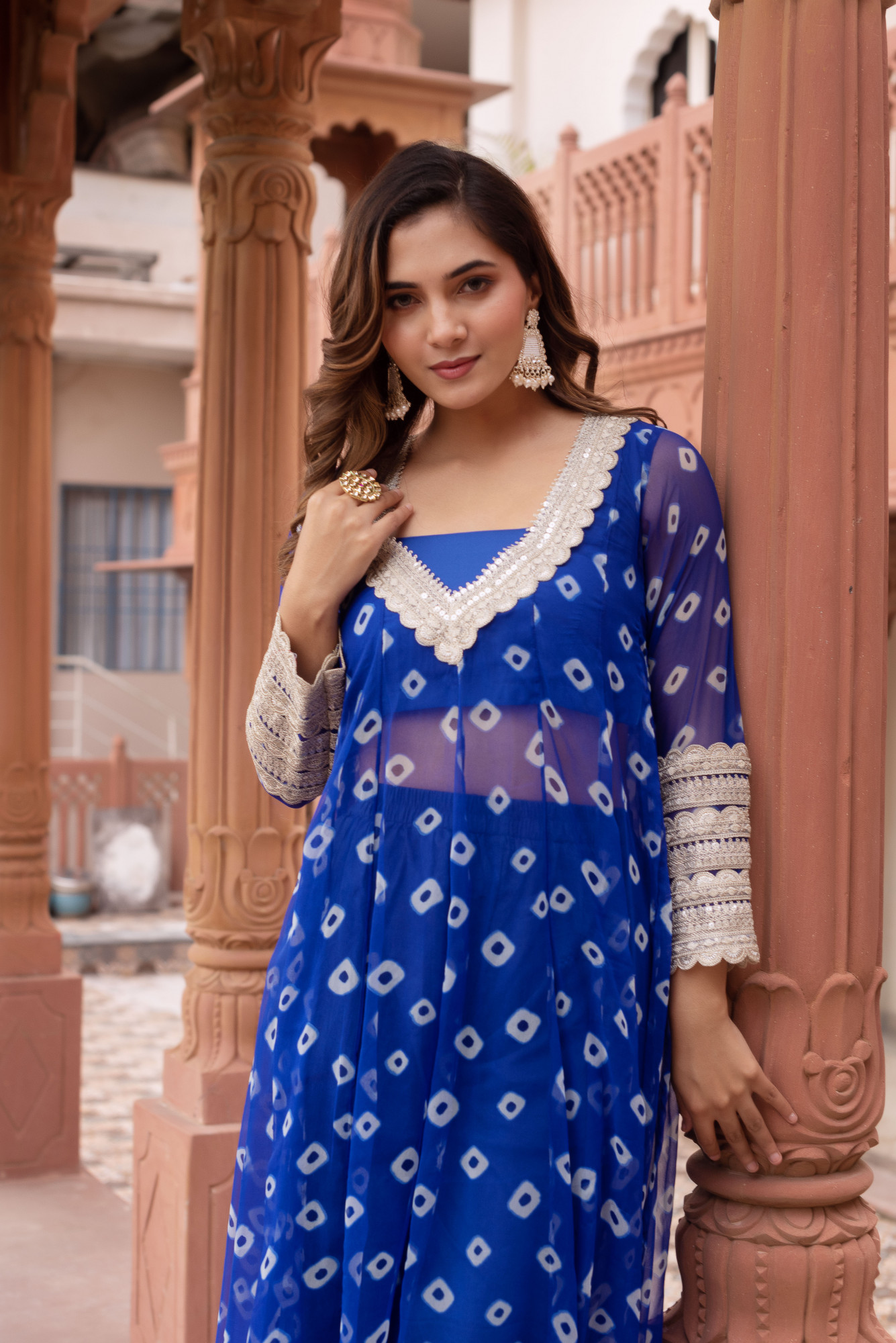 Blue Bandhej Embelished Kurta Set With Blouse
