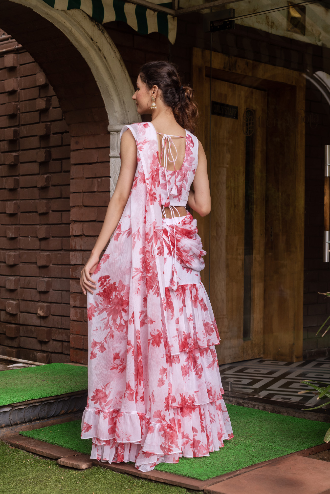 White Chiffon Printed Ready to Drape Saree