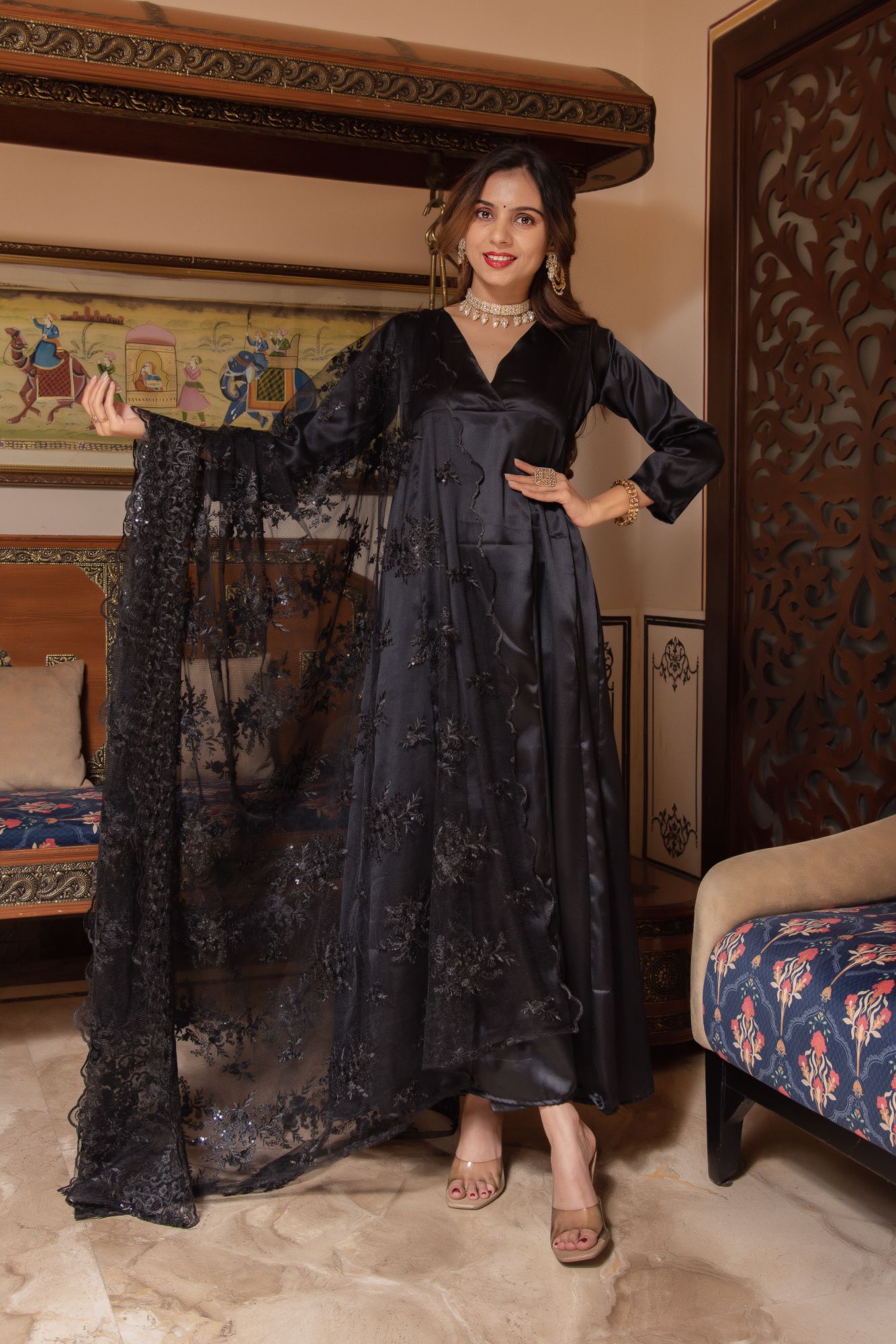 Swan Black Satin Embroided Suit Set