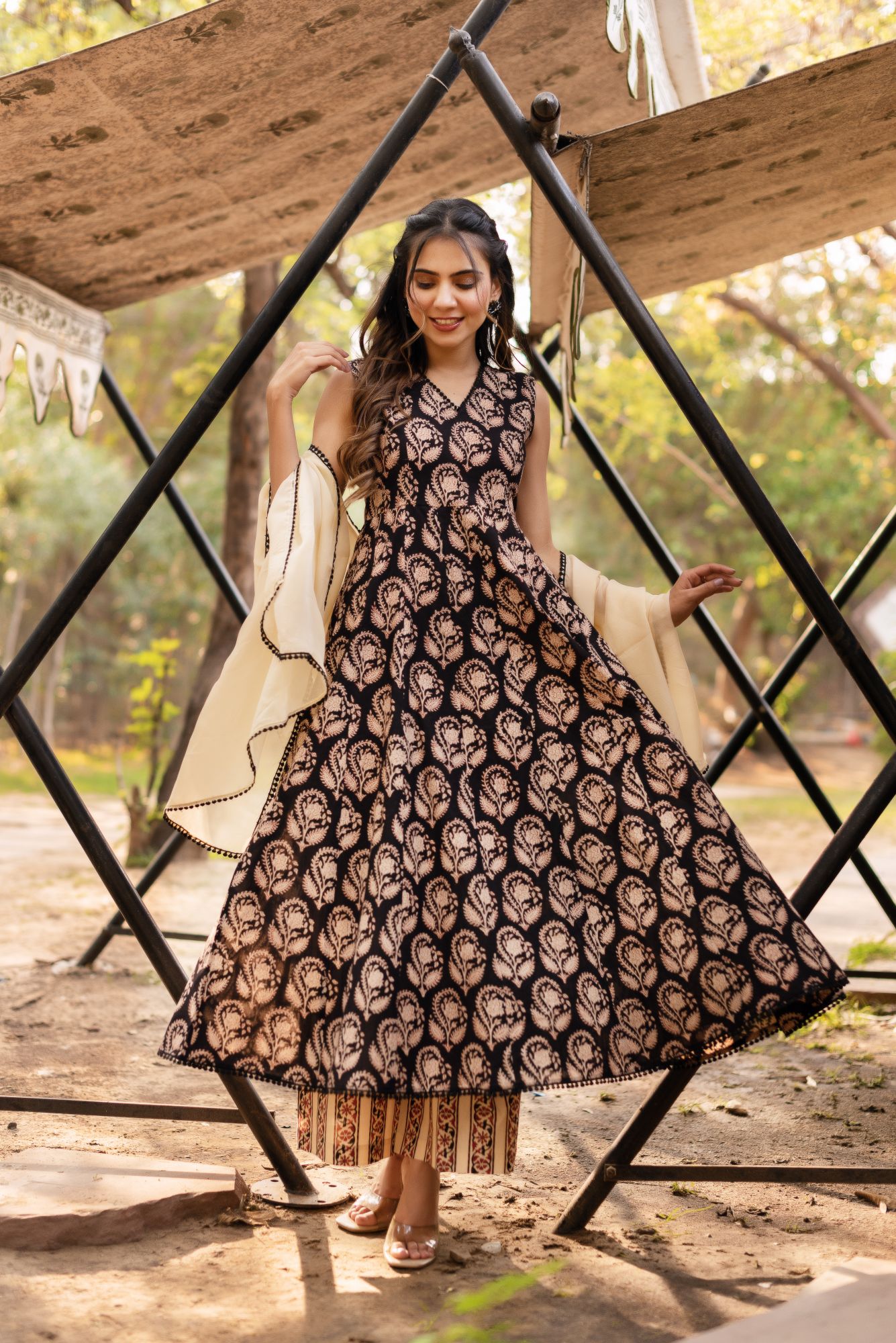 White And Black Dabbu Print Cotton Kurta Set