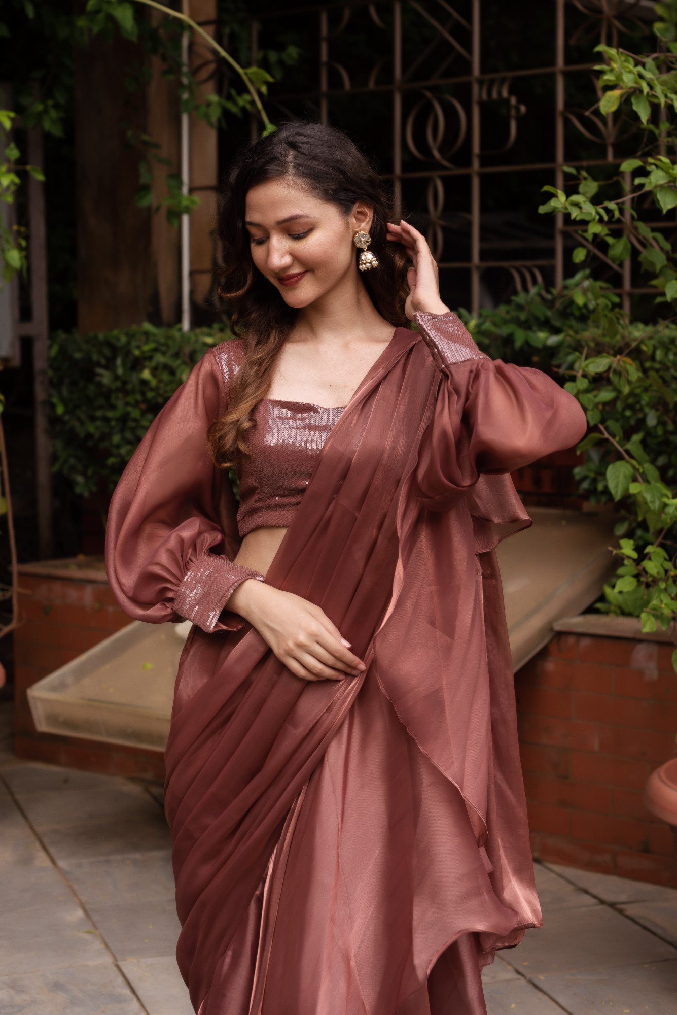 Rosegold Organza Ready To Drape Saree with Seqin Blouse And Belt