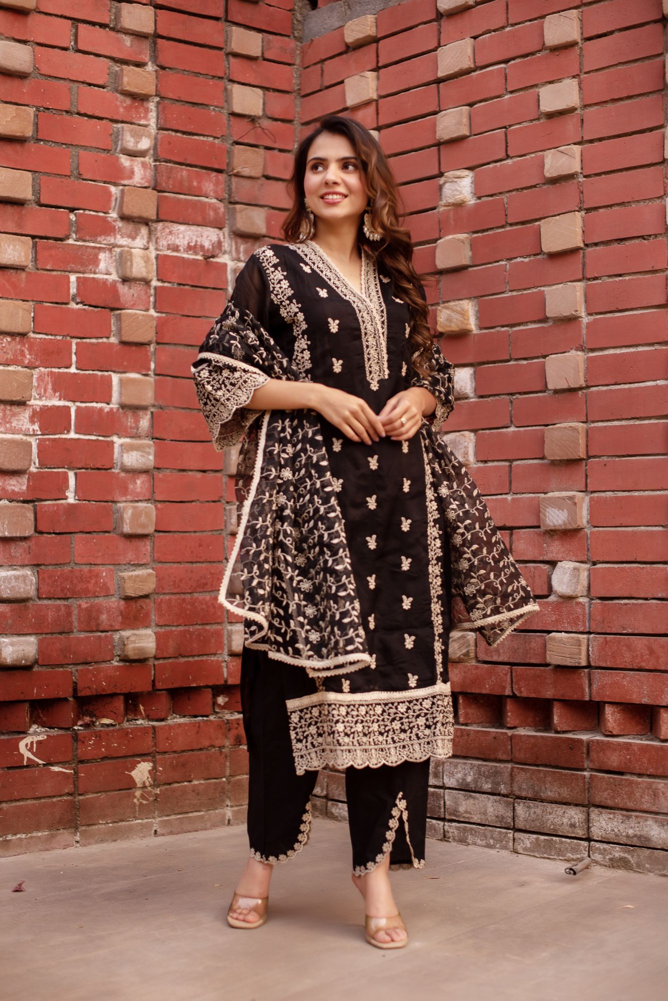 Black Georgette Embroided Kurta Set