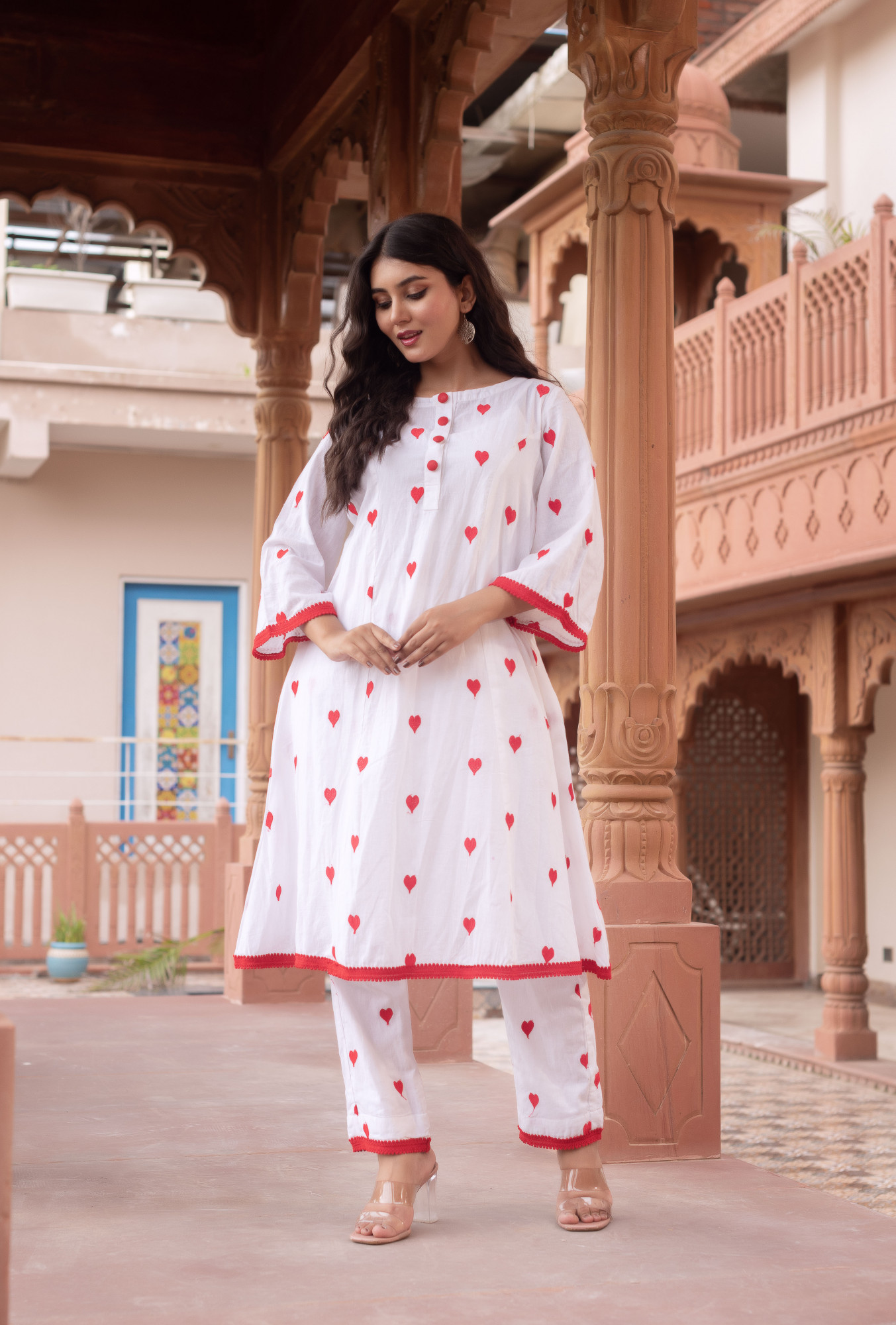 Croi White Embroidered Kurta Set