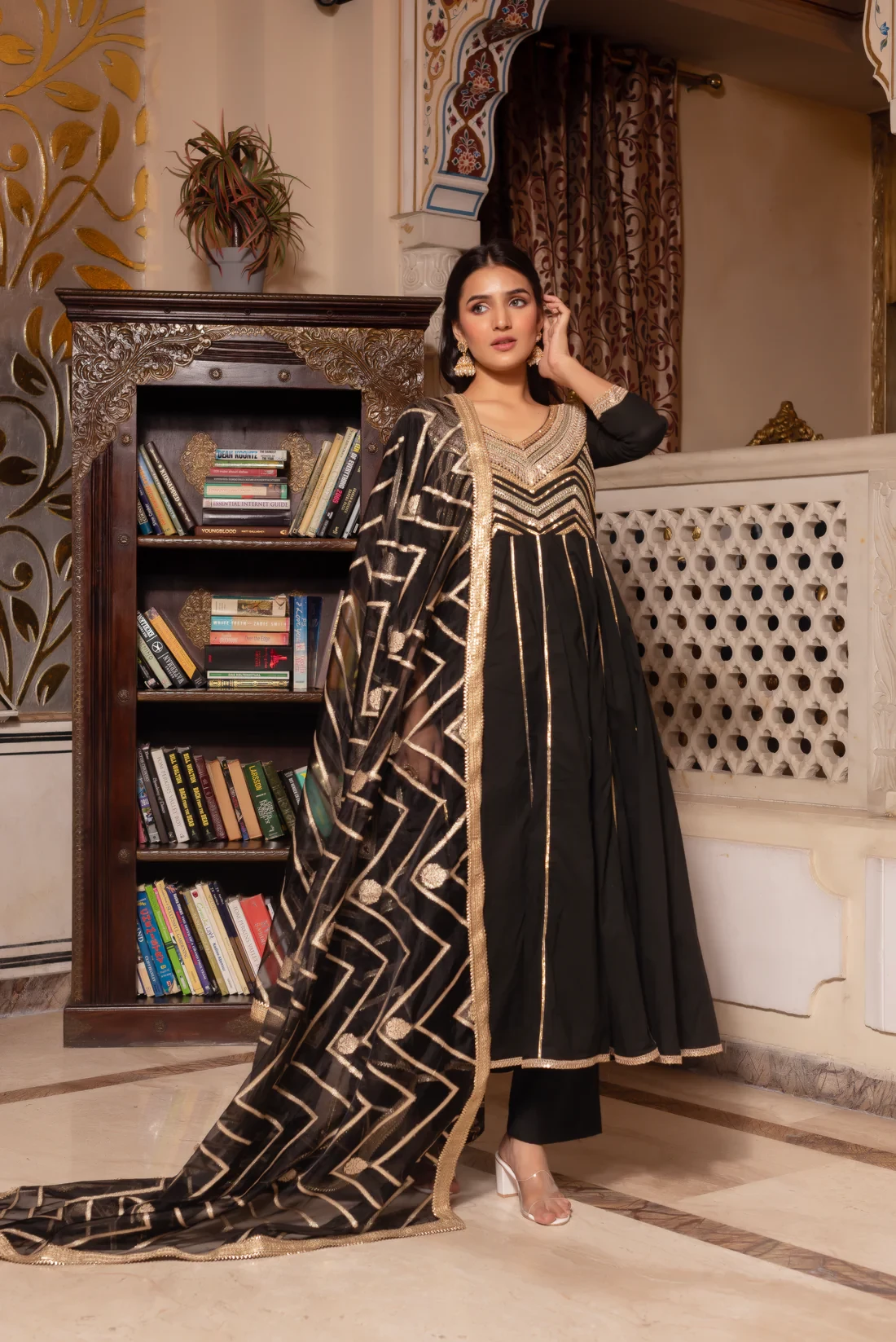 Black Seroi Anarkali Suit Set