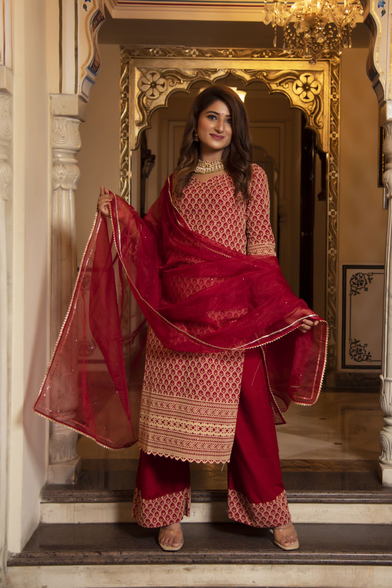 Royal Maan Chikankari Kurta Set with Organza Dupatta