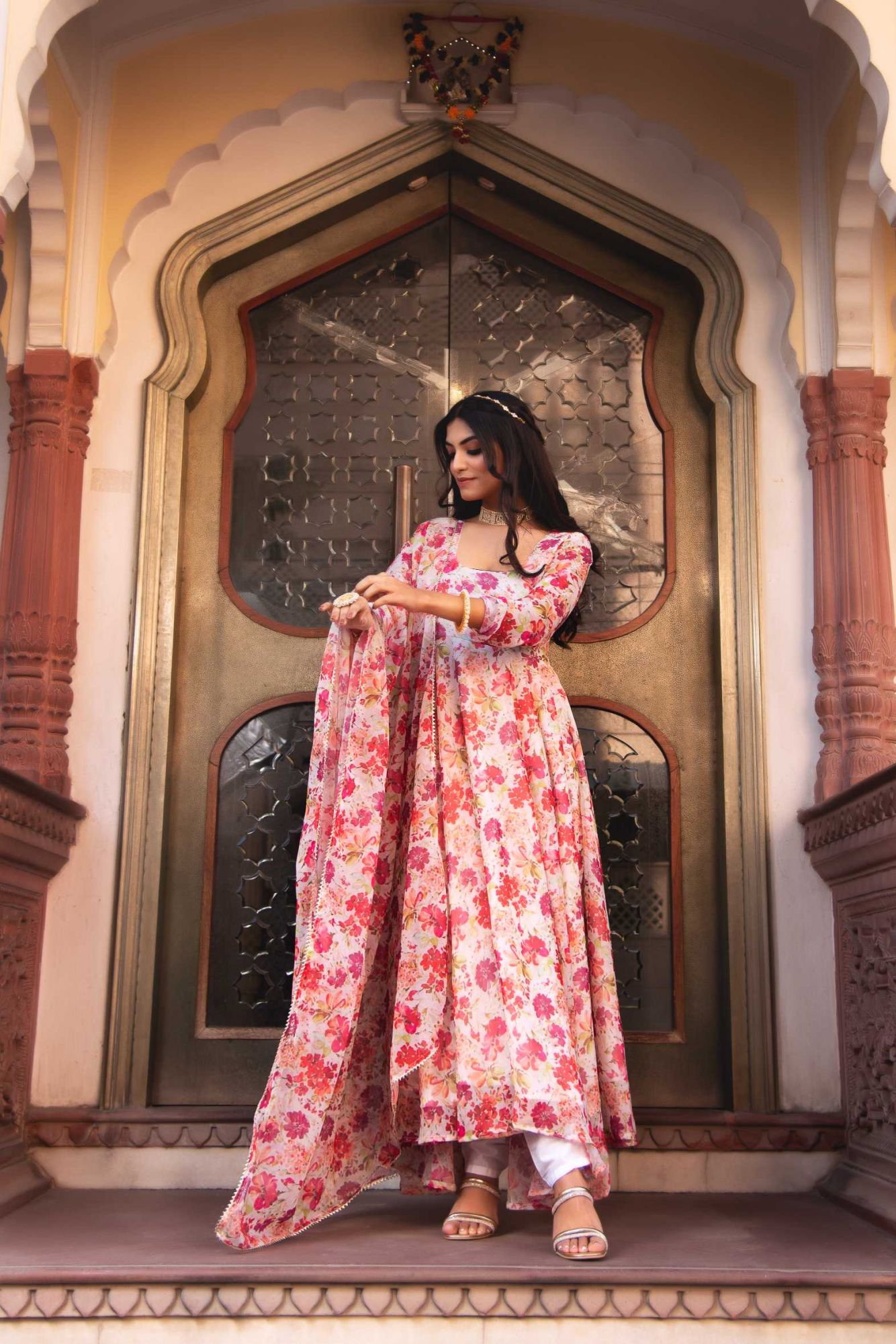 Summer White Printed Gotapatti Anarkali Suit Set