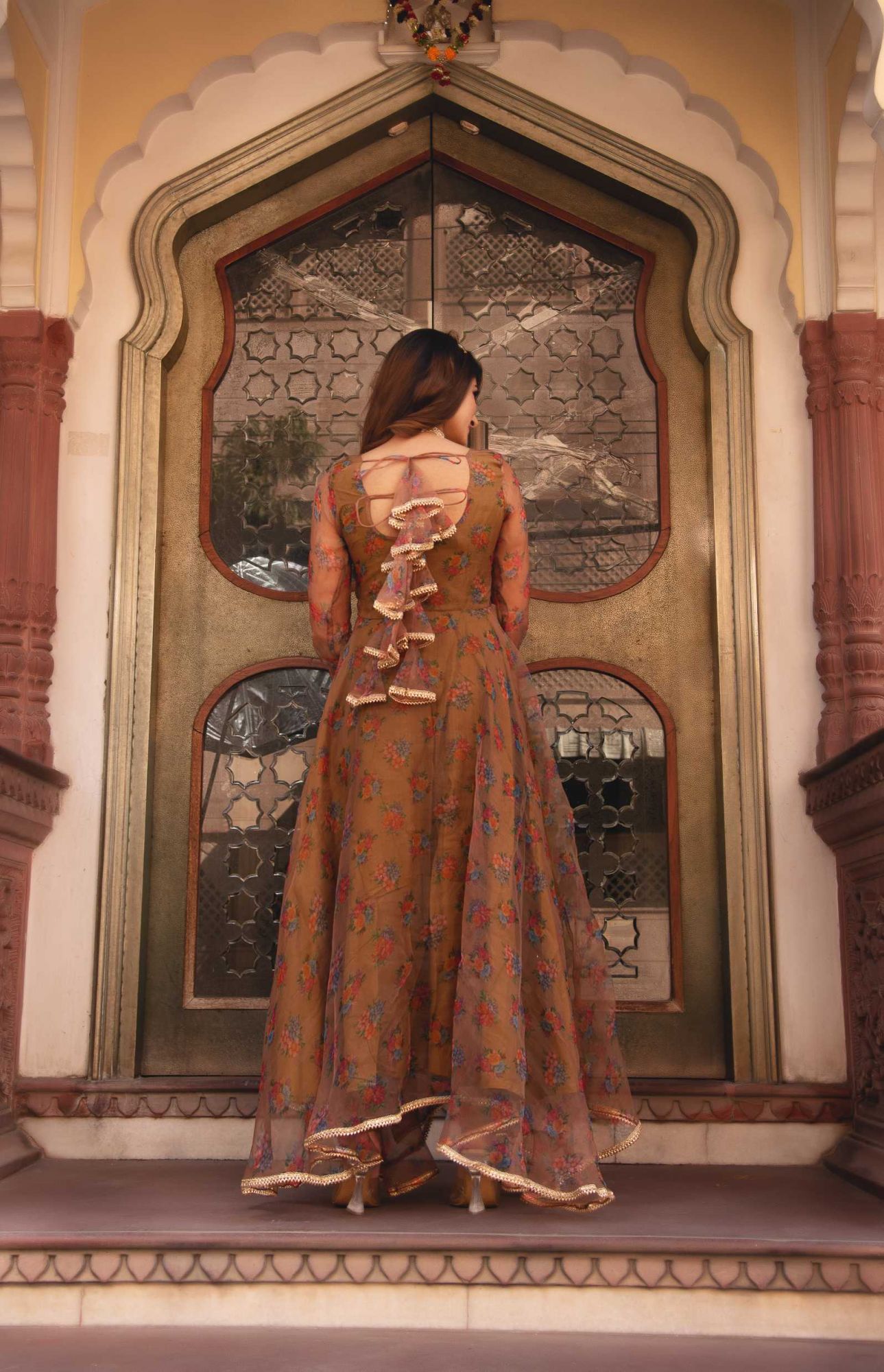 Pale Ivory Gotapatti Organza Anarkali Suit Set