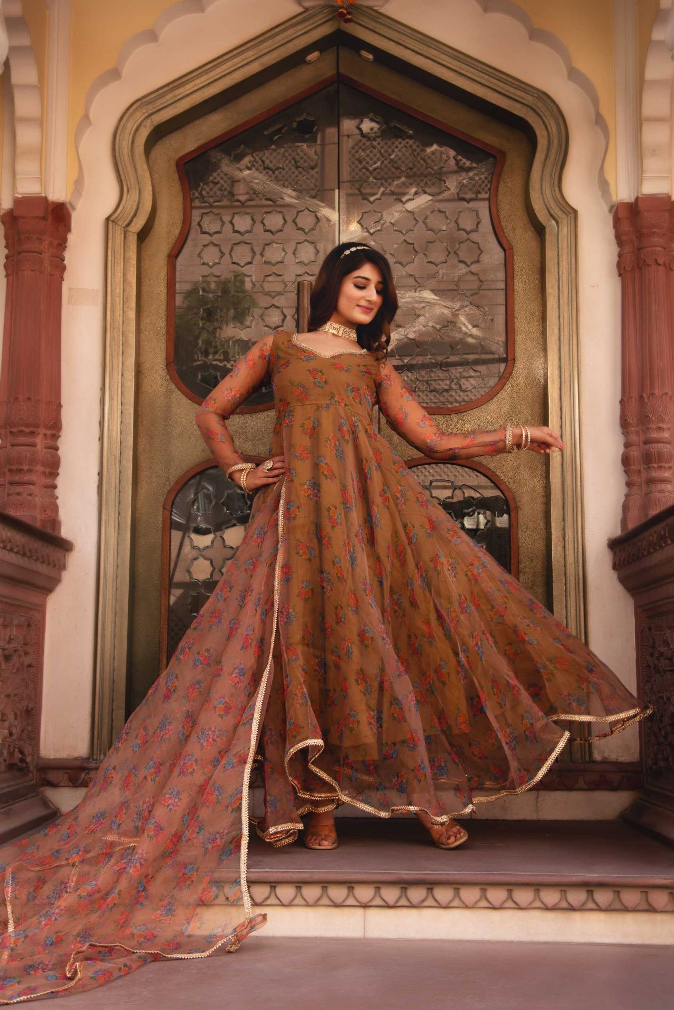 Pale Ivory Gotapatti Organza Anarkali Suit Set