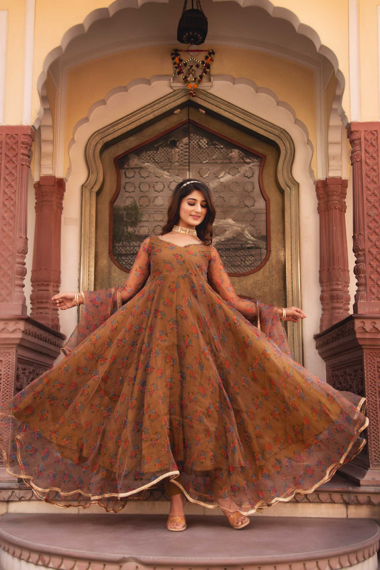 Pale Ivory Gotapatti Organza Anarkali Suit Set