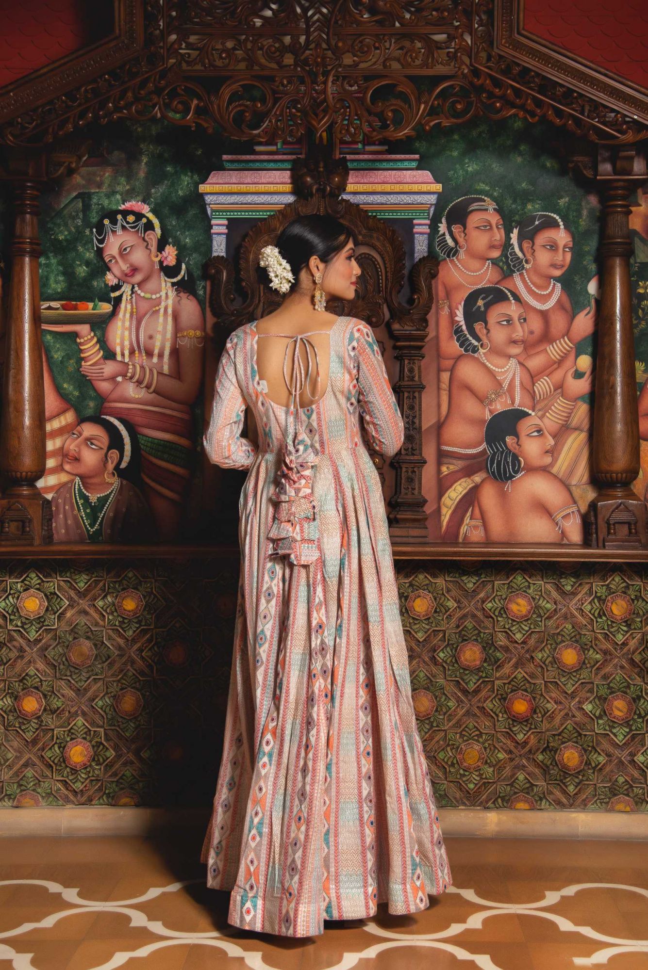 Congrous Mul Pink Gotapatti Anarkali Suit Set