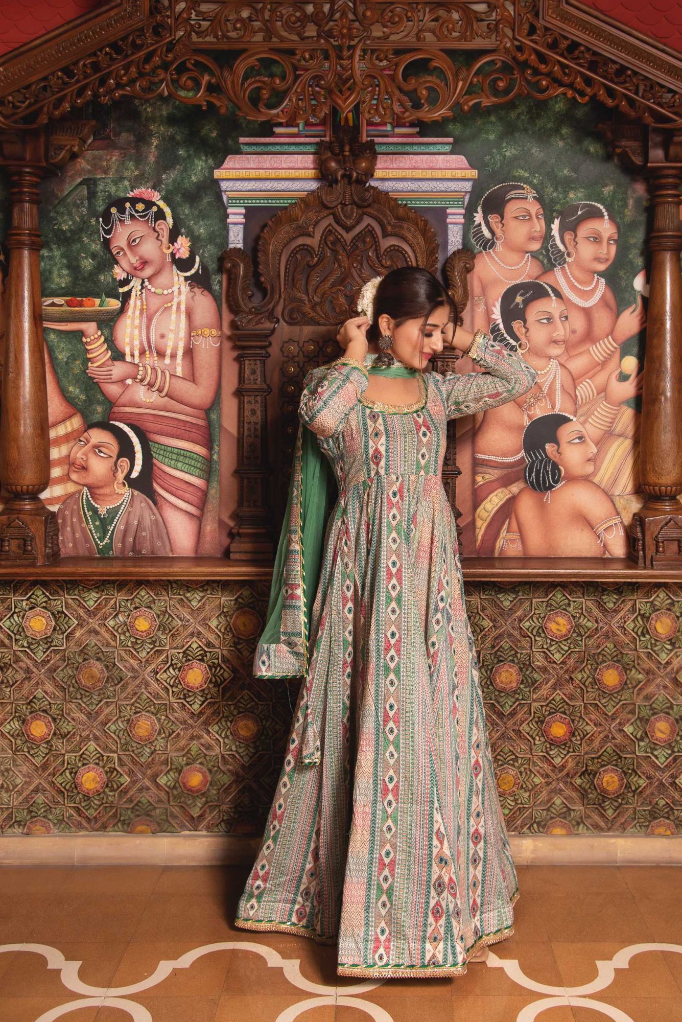 Congrous Mul Green Gotapatti Anarkali Suit Set