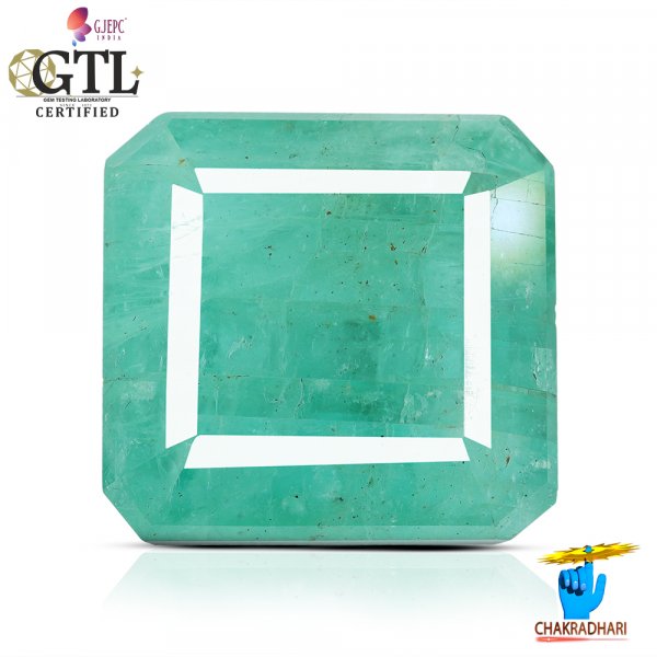 Image of 08.92 Carats Emerald Gemstone With Ring Or Pendant – पन्ना रत्न