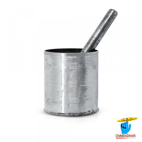 Image of Iron Okhali With Moosal - लोह ओखली और मूसल