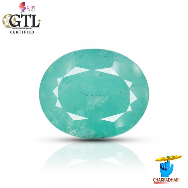 Image of 08.40 Carats Emerald Gemstone With Ring Or Pendant – पन्ना रत्न