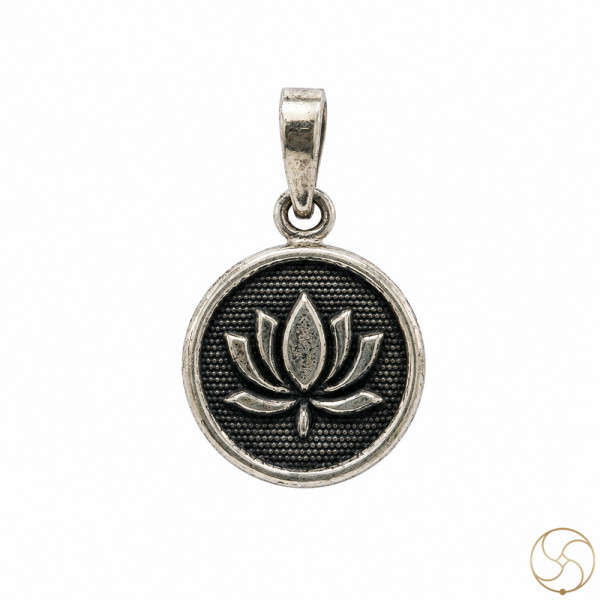 Image of 99.6% Silver Lotus Pendant