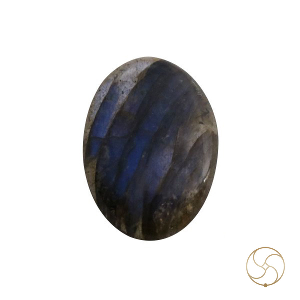 2610 Carats Natural Labradorite Gemstone With Silver Pendant -   