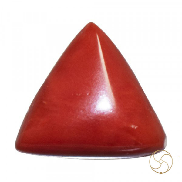 Image of 5.50 Ratti Triangular Coral With Ring Or Pendant - मूंगा रत्न