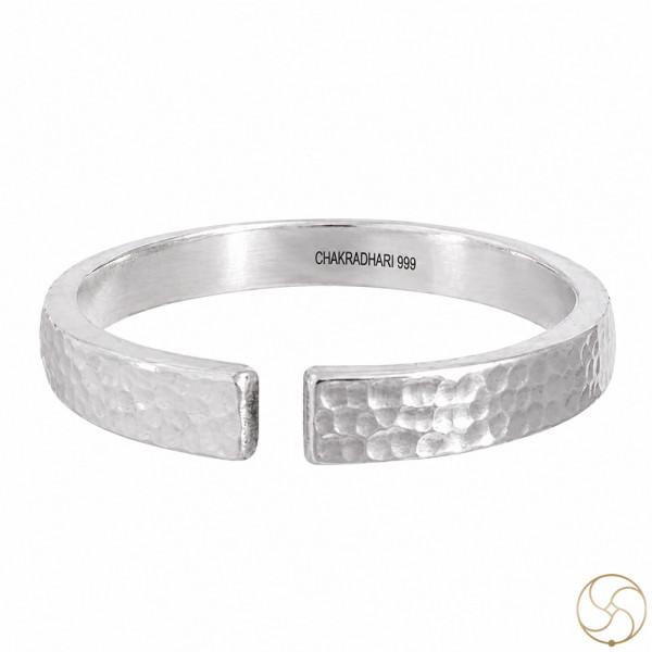 Image of 99.9% Silver Hammer Dotted Bangle