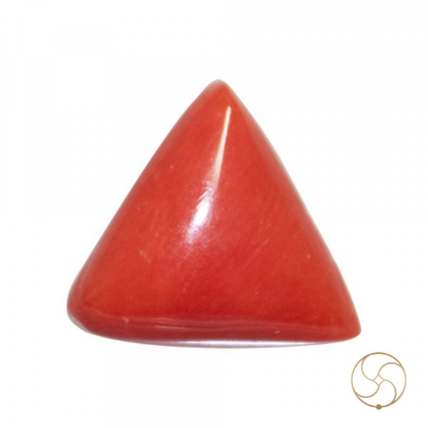 Image of 06.50 Ratti Triangular Coral With Ring Or Pendant - मूंगा रत्न