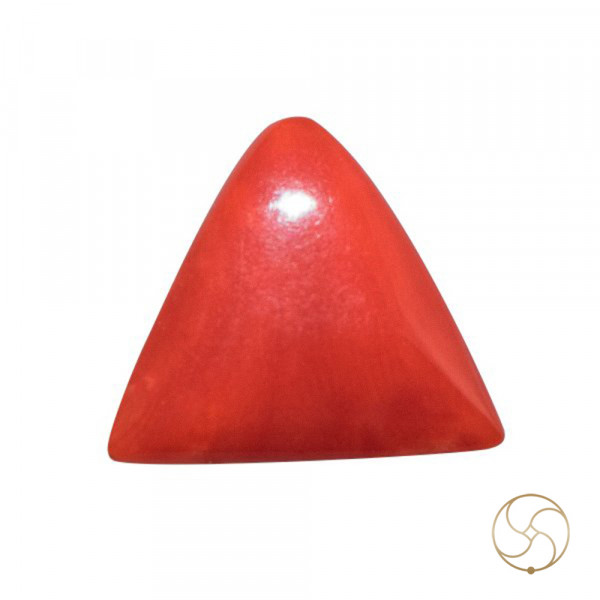Image of 5.50 Ratti Triangular Coral With Ring Or Pendant - मूंगा रत्न