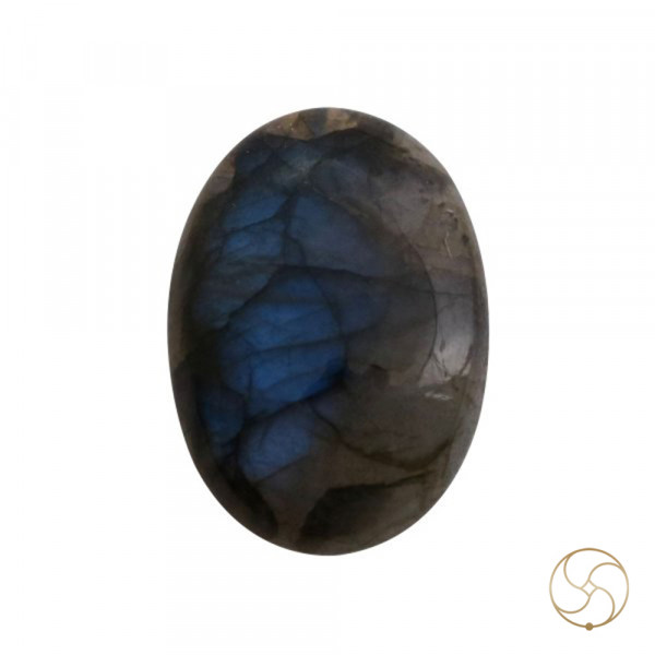 Image of 41.25 Carats Natural Labradorite Gemstone With Silver Pendant -प्राकर्तिक लैब्राडोराइट स्टोन
