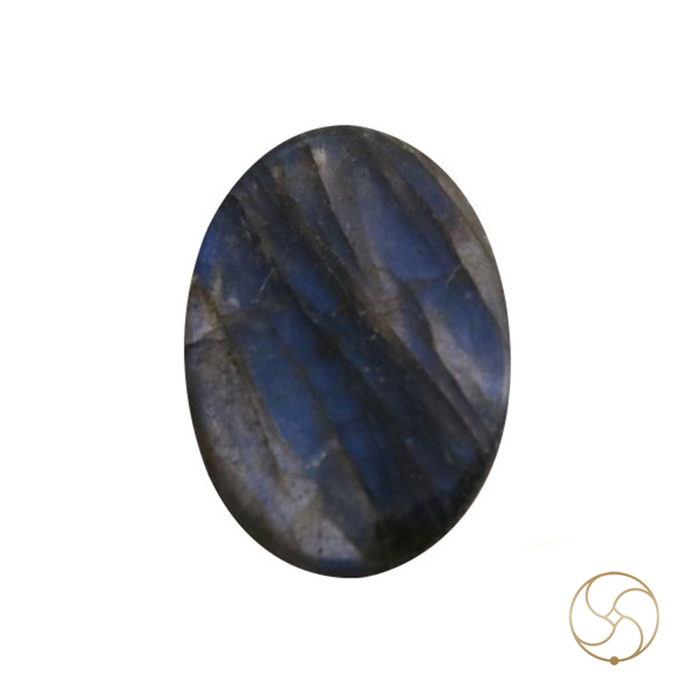 2610 Carats Natural Labradorite Gemstone With Silver Pendant -   