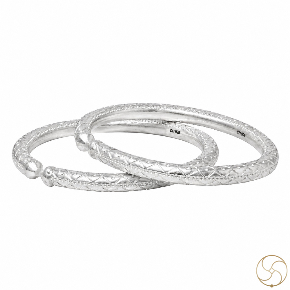 999 Silver Floral Design Leg Bangle