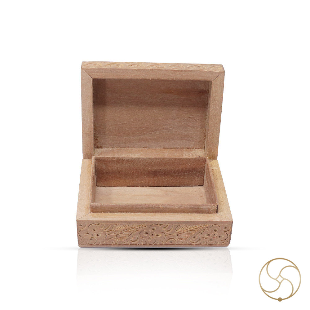 White Sandalwood Jewelry Box - 5cm x 24cm x 64cm