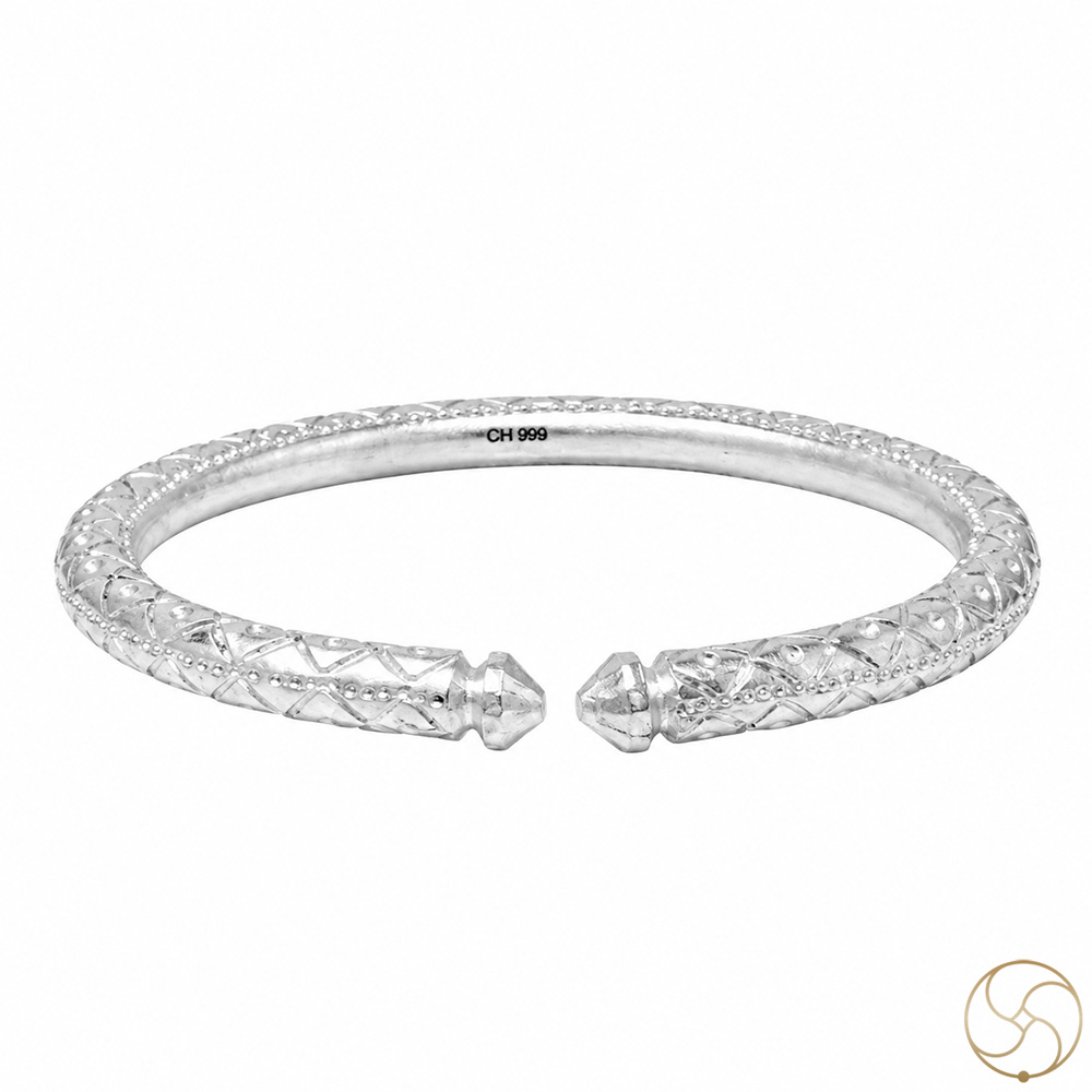 999 Silver Floral Design Leg Bangle