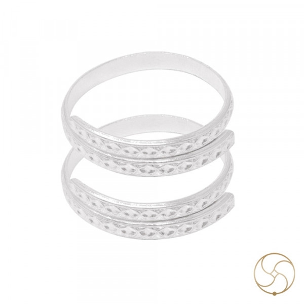 Image of 99.9%  Silver Chokor Booti Leg Finger Toe Ring Pair -  पैर की अंगुली हेतु चाँदी चोकोर बूटी बिछिये जोड़ी (3.9gm)