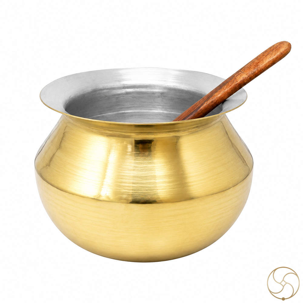 Ritika Hiranyapatra Brass Degchi With Kalayi - 3Ltr
