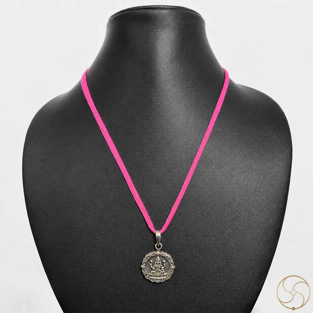 996 Silver Lakshmi Maa Pendant